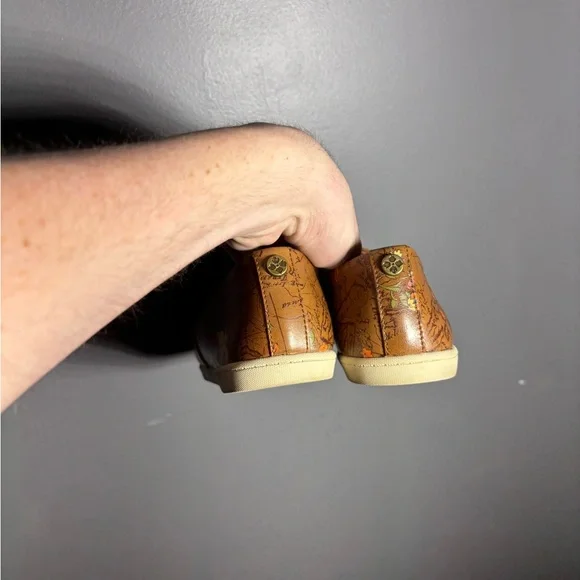 Patricia Nash Lola Slip On Sneakers Womens Size 7 - Picture 3 of 8